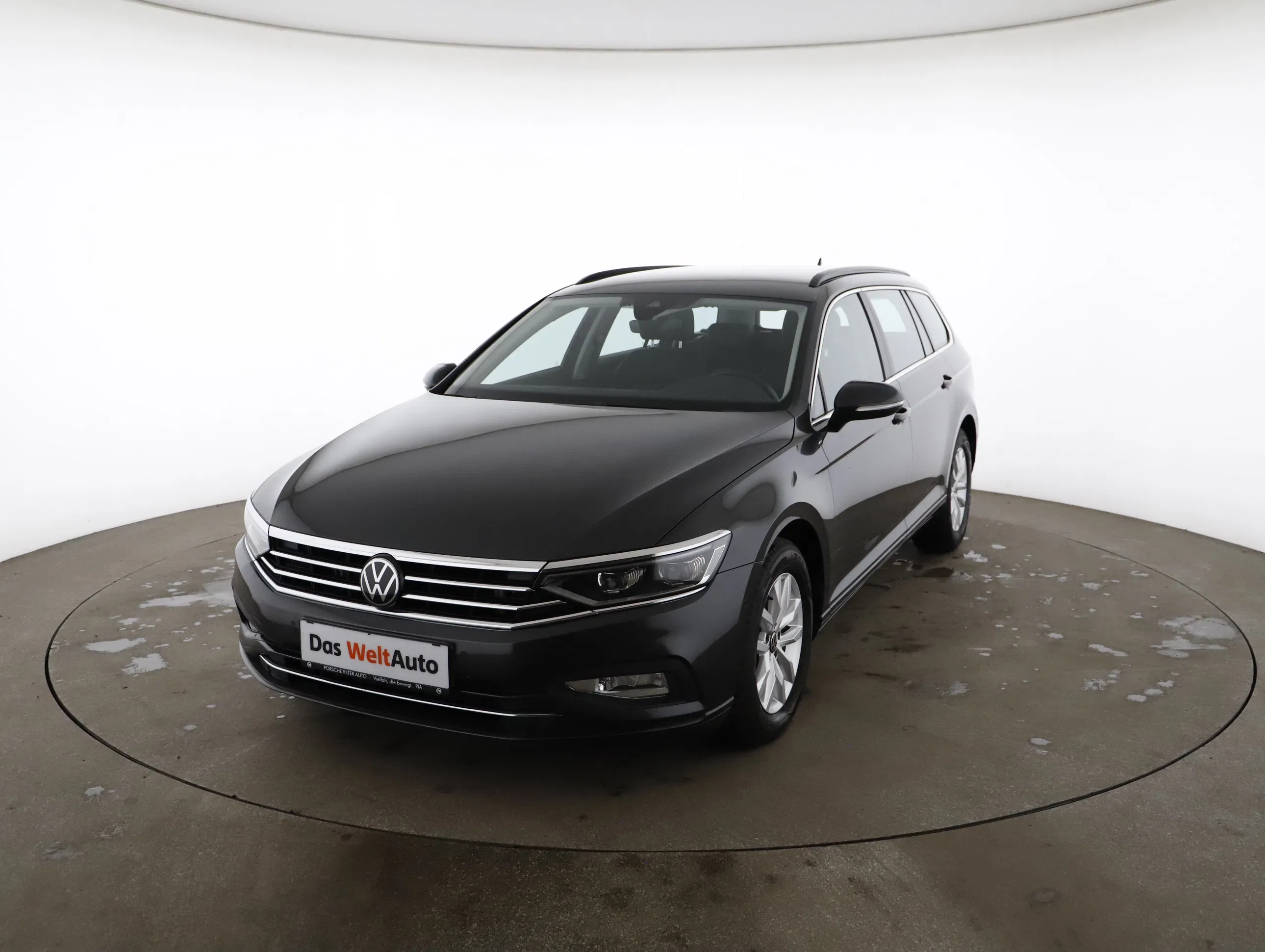 VW Passat Variant 2.0 TDI BMT Business | Bild 21 von 24