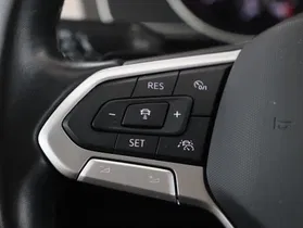 VW Passat Variant 2.0 TDI BMT Elegance | Thumbnail 11 von 24