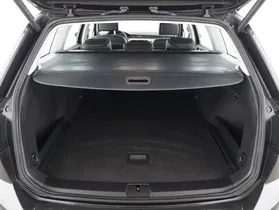 VW Passat Variant 2.0 TDI BMT Elegance | Thumbnail 16 von 24