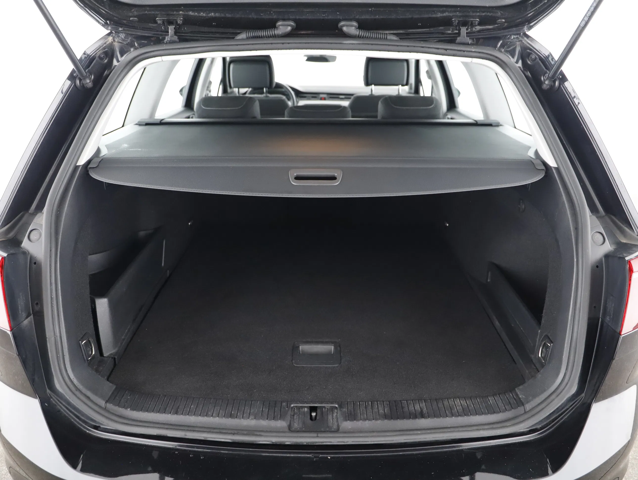 VW Passat Variant 1.4 TSI GTE | Bild 19 von 20