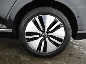 VW Passat Variant 1.4 TSI GTE | Thumbnail 3 von 20