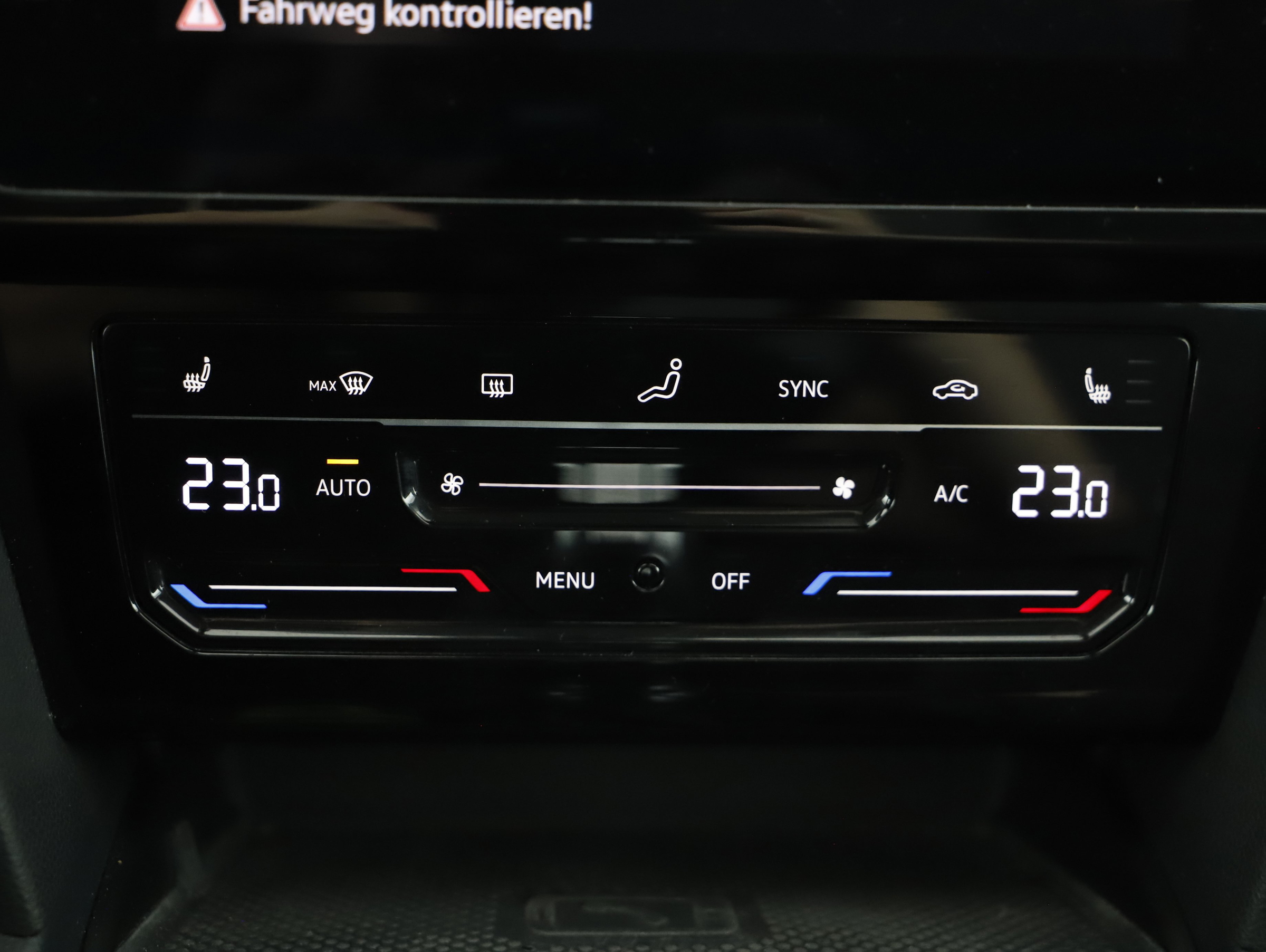 VW Passat Variant 1.4 TSI GTE | Bild 12 von 20