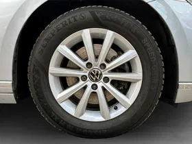 VW Passat Variant 2.0 TDI BMT Elegance | Thumbnail 7 von 26