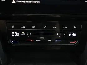 VW Passat Variant 2.0 TDI BMT Elegance | Thumbnail 10 von 24