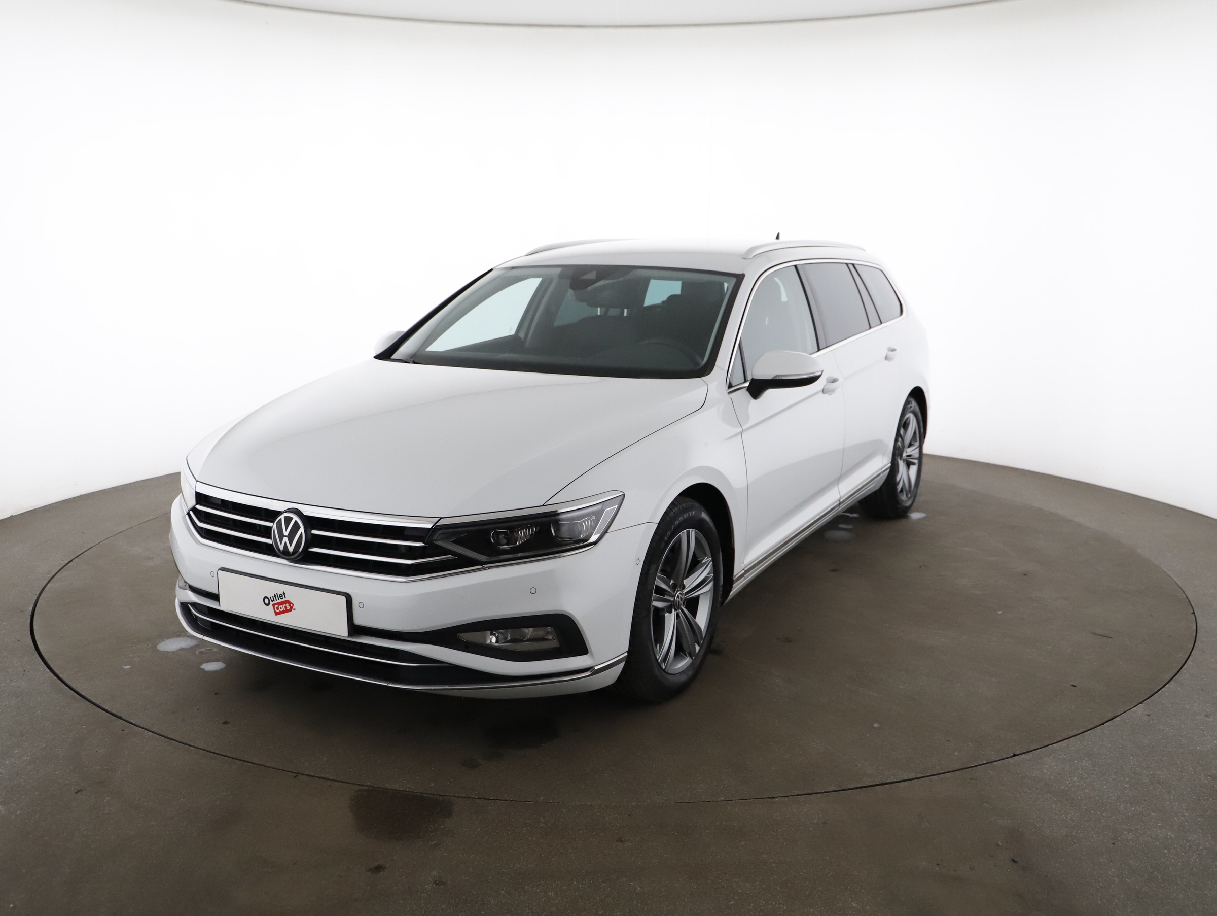 VW Passat Variant 2.0 TDI BMT Elegance | Bild 21 von 24
