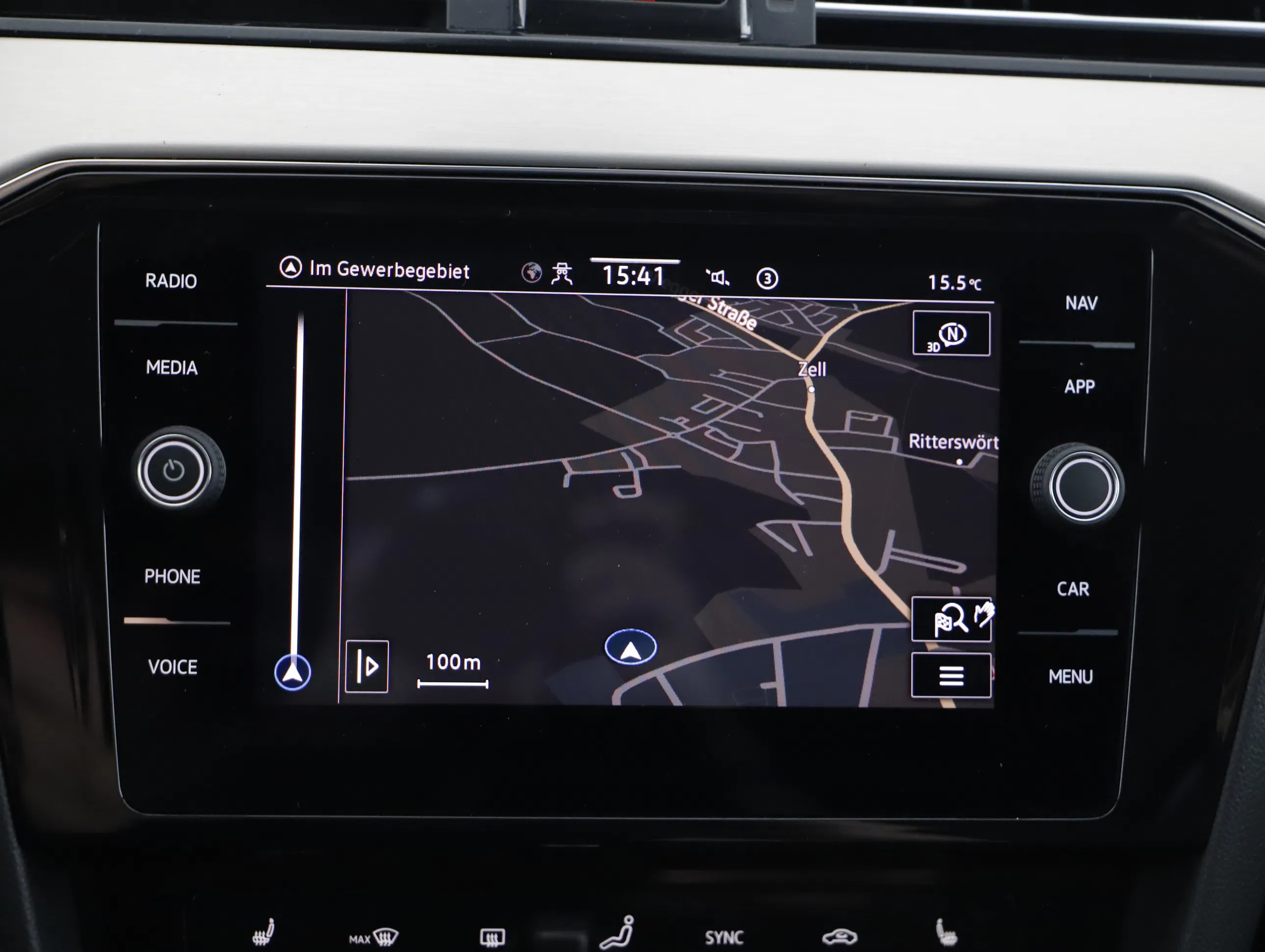 VW Passat Variant 2.0 TDI BMT Elegance | Bild 8 von 24
