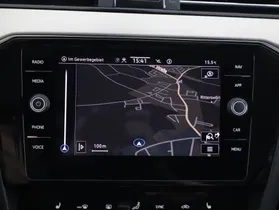 VW Passat Variant 2.0 TDI BMT Elegance | Thumbnail 8 von 24