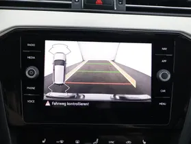 VW Passat Variant 2.0 TDI BMT Elegance | Thumbnail 9 von 24