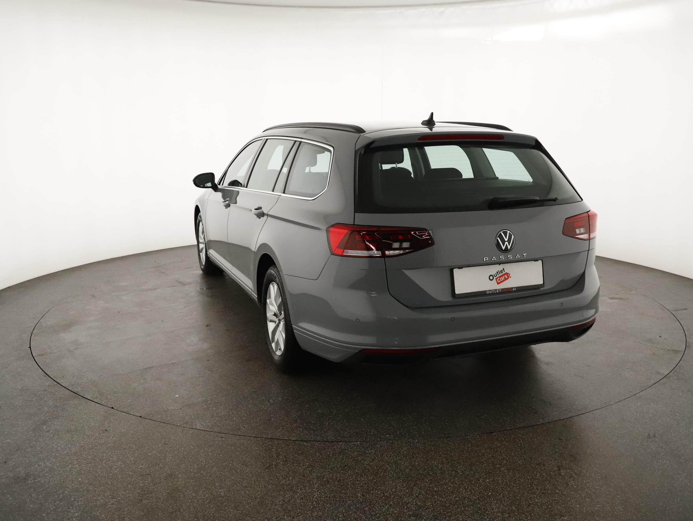 VW Passat Variant Business TDI SCR DSG | Bild 3 von 24