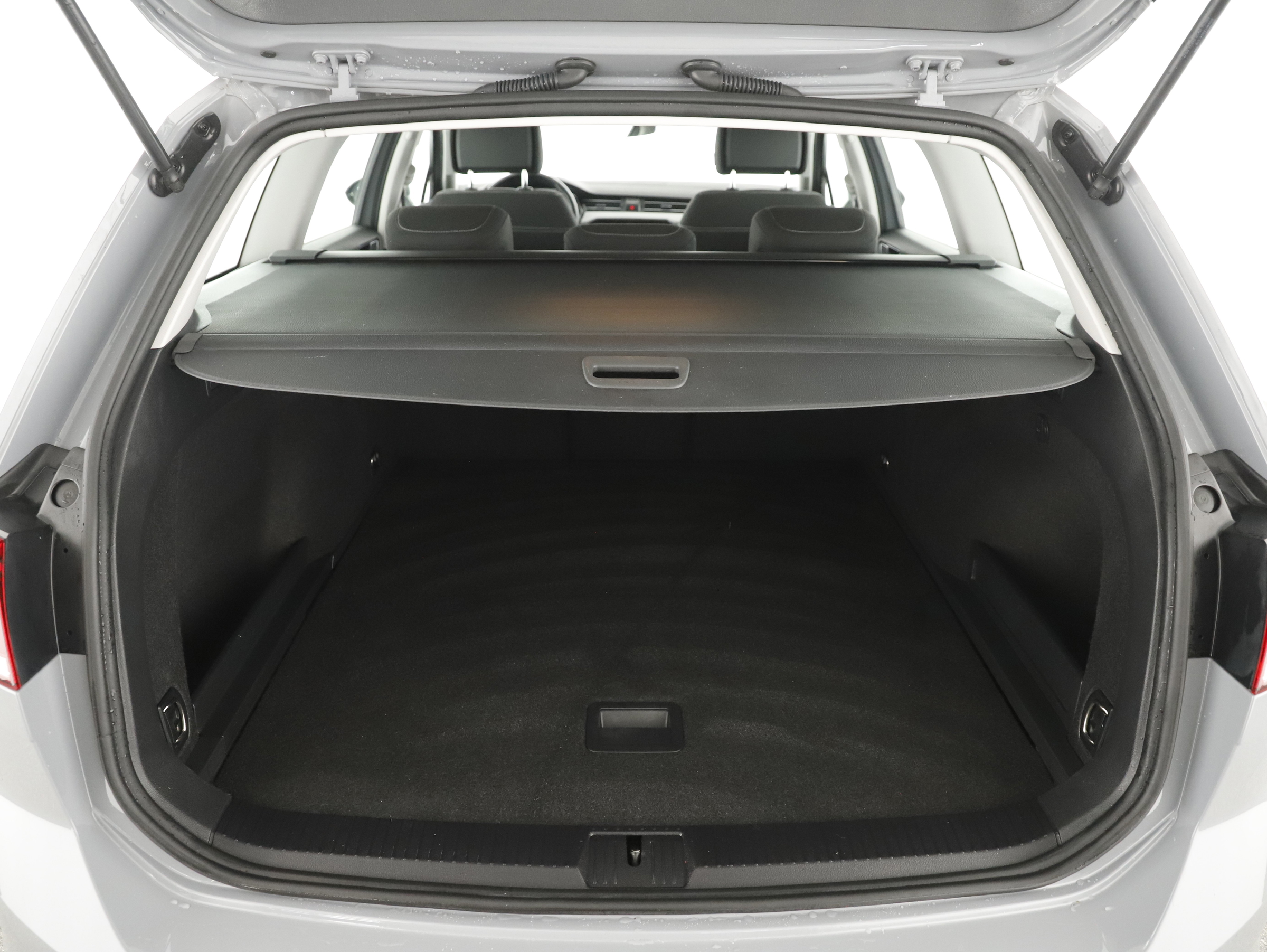 VW Passat Variant Business TDI SCR DSG | Bild 20 von 24