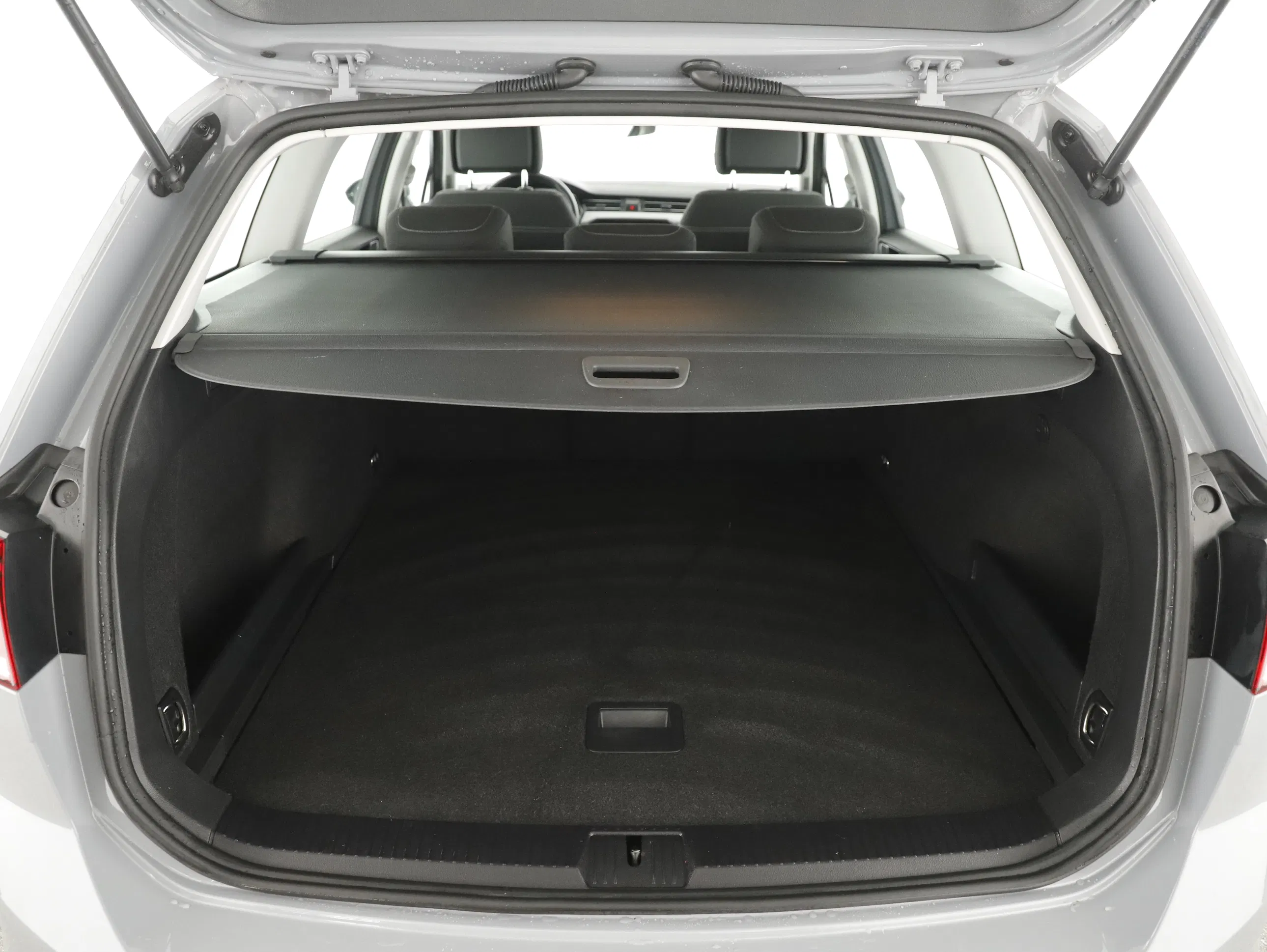 VW Passat Variant Business TDI SCR DSG | Bild 20 von 24