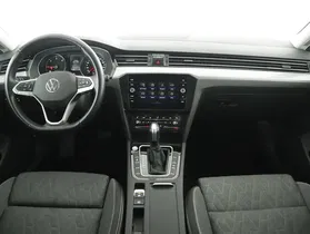 VW Passat Variant Business TDI SCR DSG | Thumbnail 9 von 24