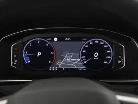 VW Passat Variant 2.0 TDI BMT Business | Thumbnail 16 von 30
