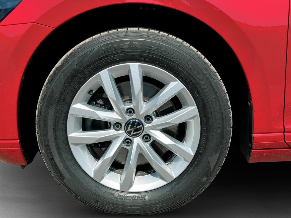 VW Passat Variant 2.0 TDI BMT Business | Bild 6 von 6