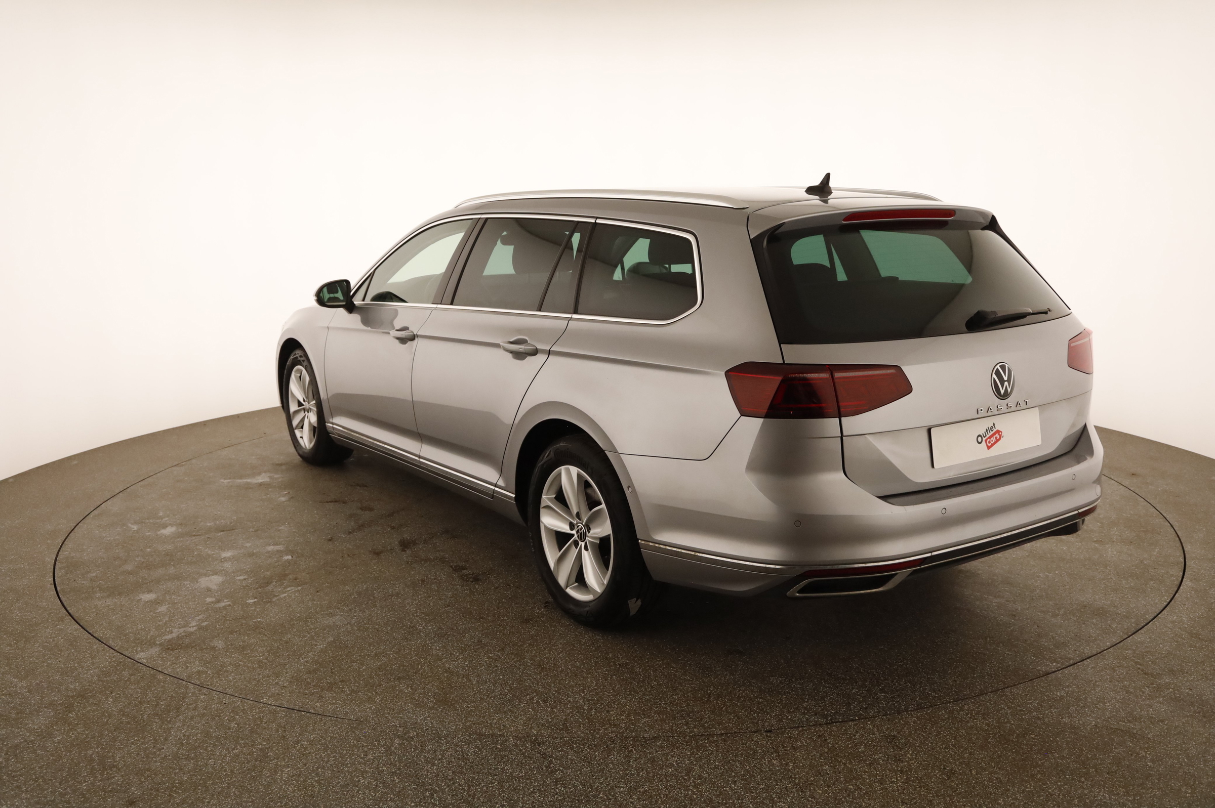VW Passat Variant 2.0 TDI BMT Elegance | Bild 18 von 22
