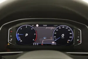VW Passat Variant 2.0 TDI BMT Elegance | Thumbnail 6 von 22