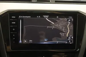 VW Passat Variant 2.0 TDI BMT Elegance | Thumbnail 8 von 22