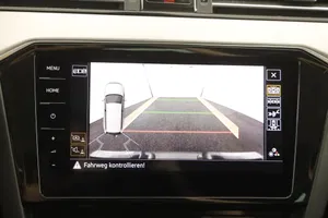 VW Passat Variant 2.0 TDI BMT Elegance | Thumbnail 9 von 22