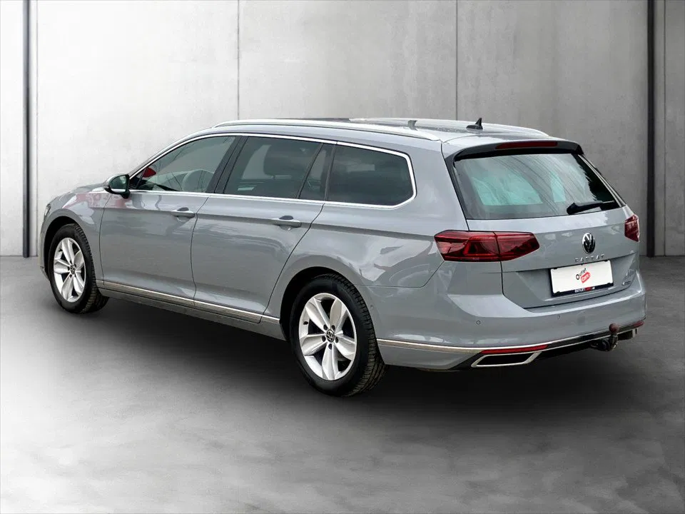 VW Passat Var. 2.0 TDI 4Mot. Eleg. DSG | Bild 4 von 26
