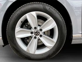 VW Passat Var. 2.0 TDI 4Mot. Eleg. DSG | Thumbnail 8 von 26