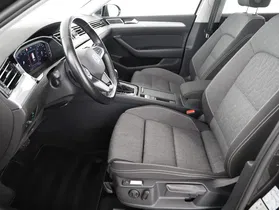VW Passat Variant 2.0 TDI BMT Business | Thumbnail 11 von 31