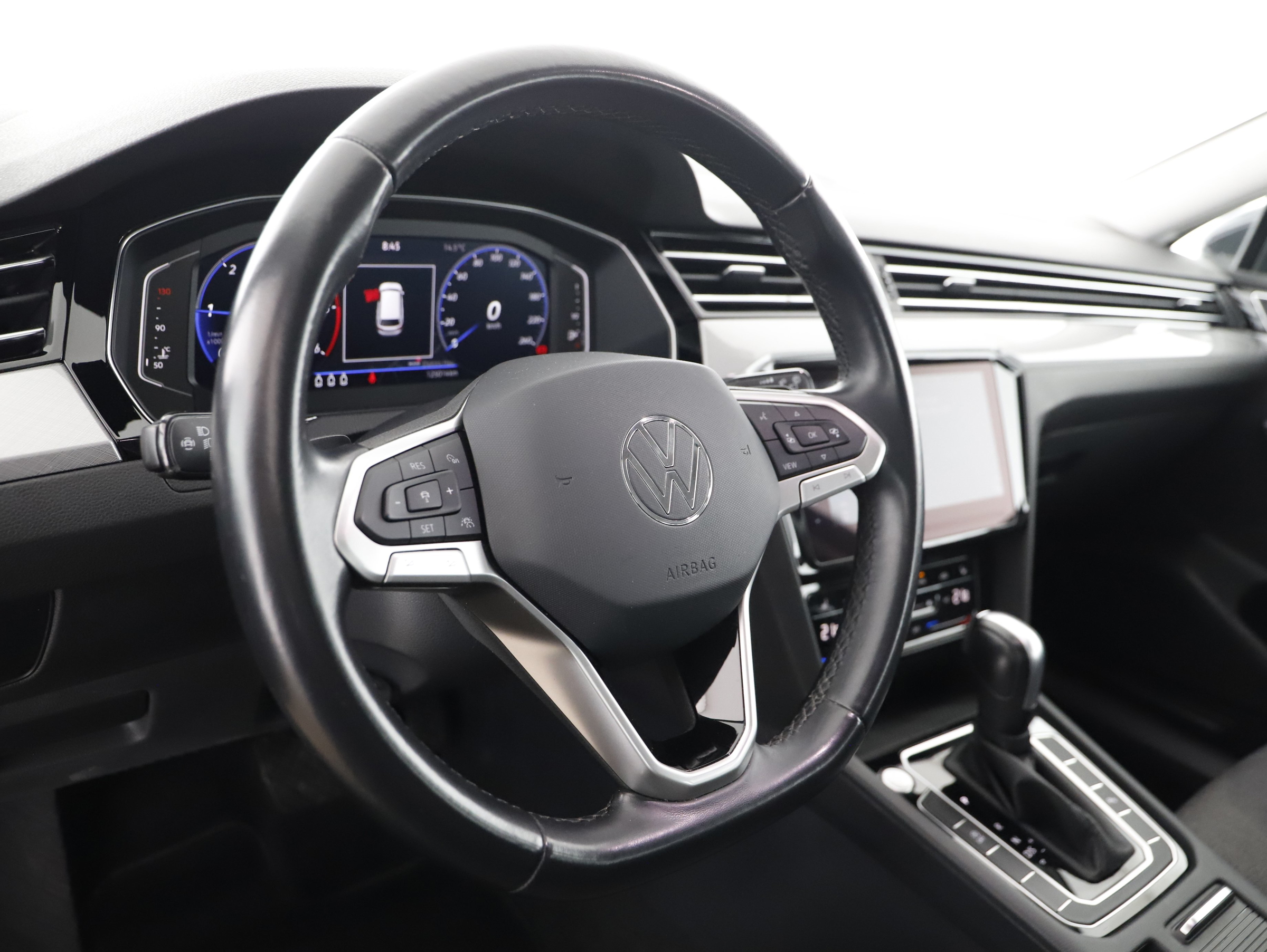 VW Passat Variant 2.0 TDI BMT Business | Bild 13 von 31