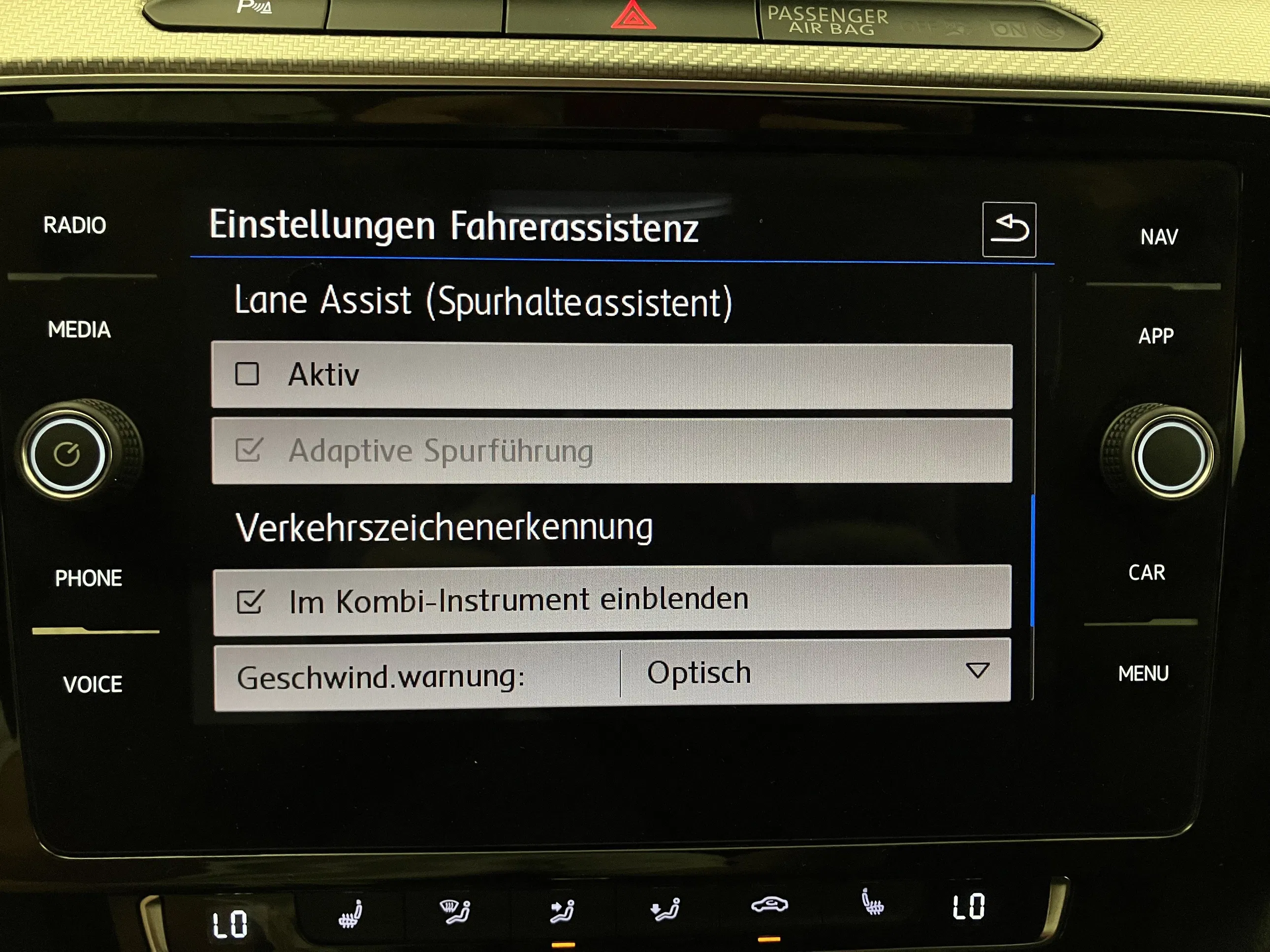 VW Arteon 1.5 TSI ACT R-Line | Bild 24 von 30