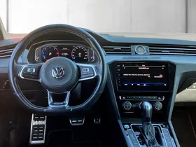 VW Arteon 2.0 TDI R-Line DSG | Thumbnail 10 von 24