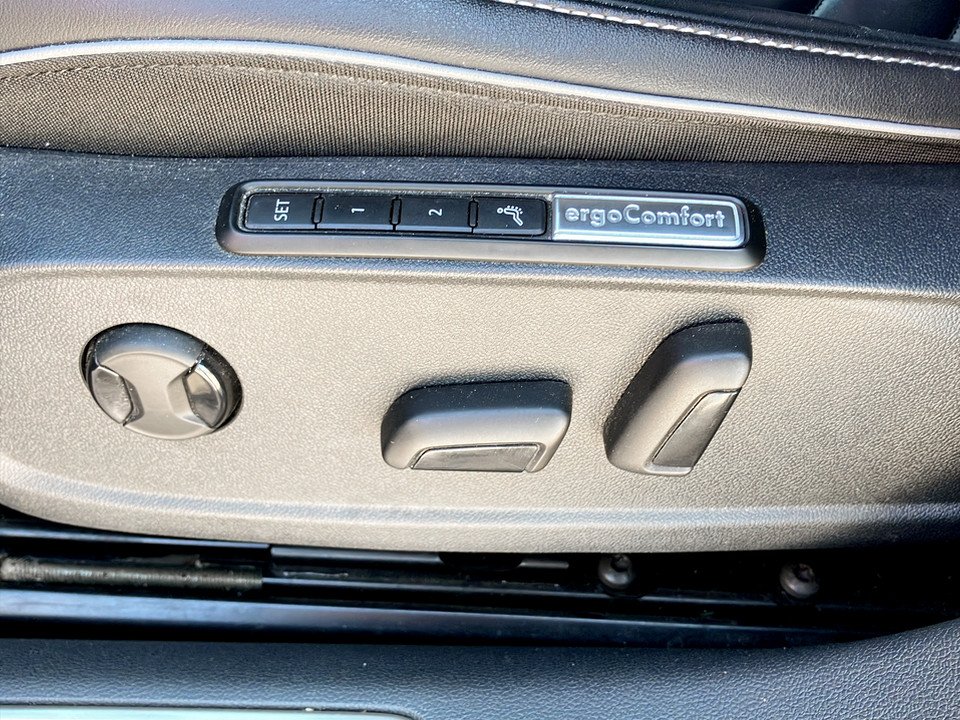 VW Arteon 2.0 TDI R-Line DSG | Bild 18 von 24