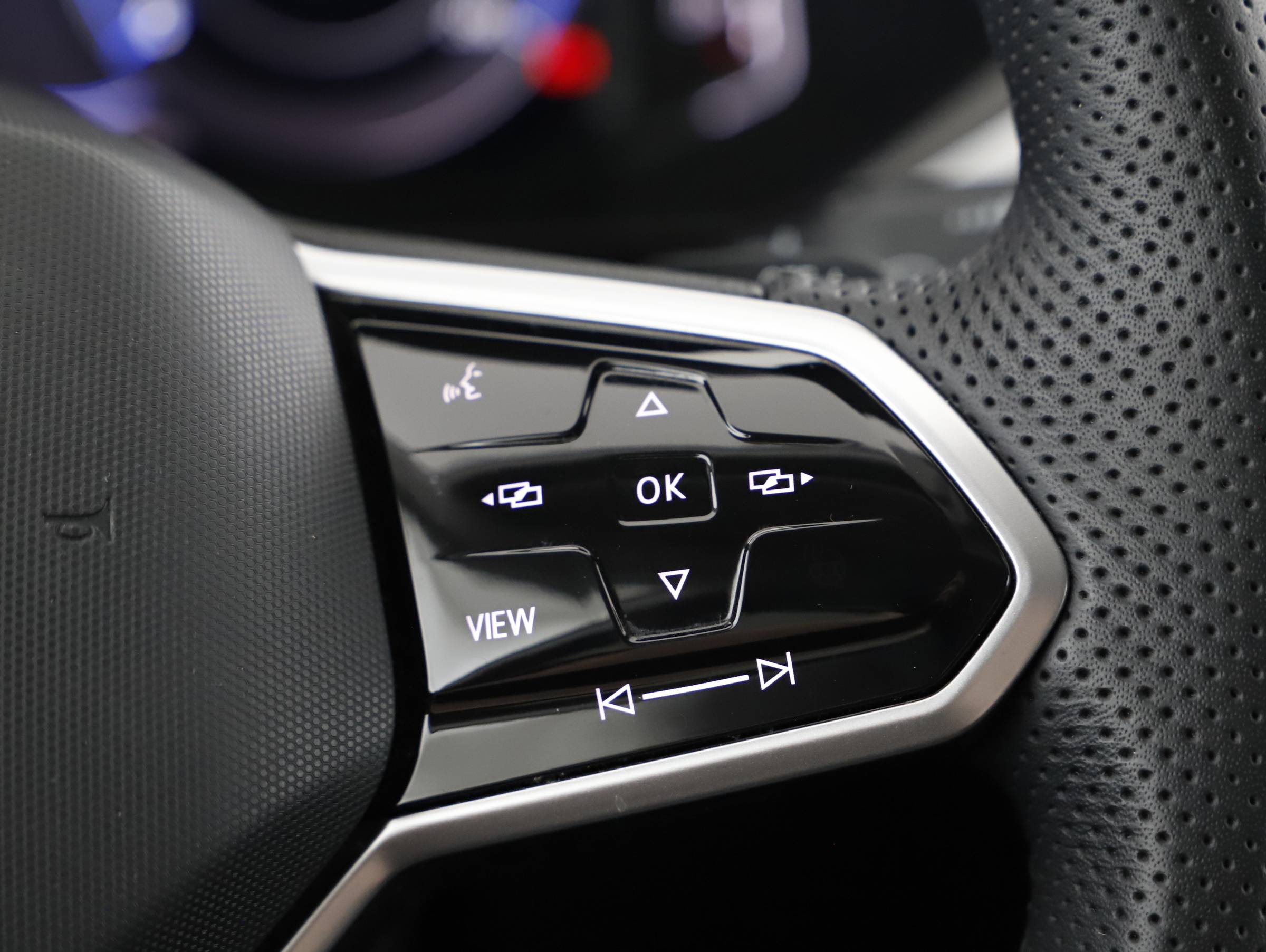 VW Arteon 2.0 TDI Elegance | Bild 12 von 24
