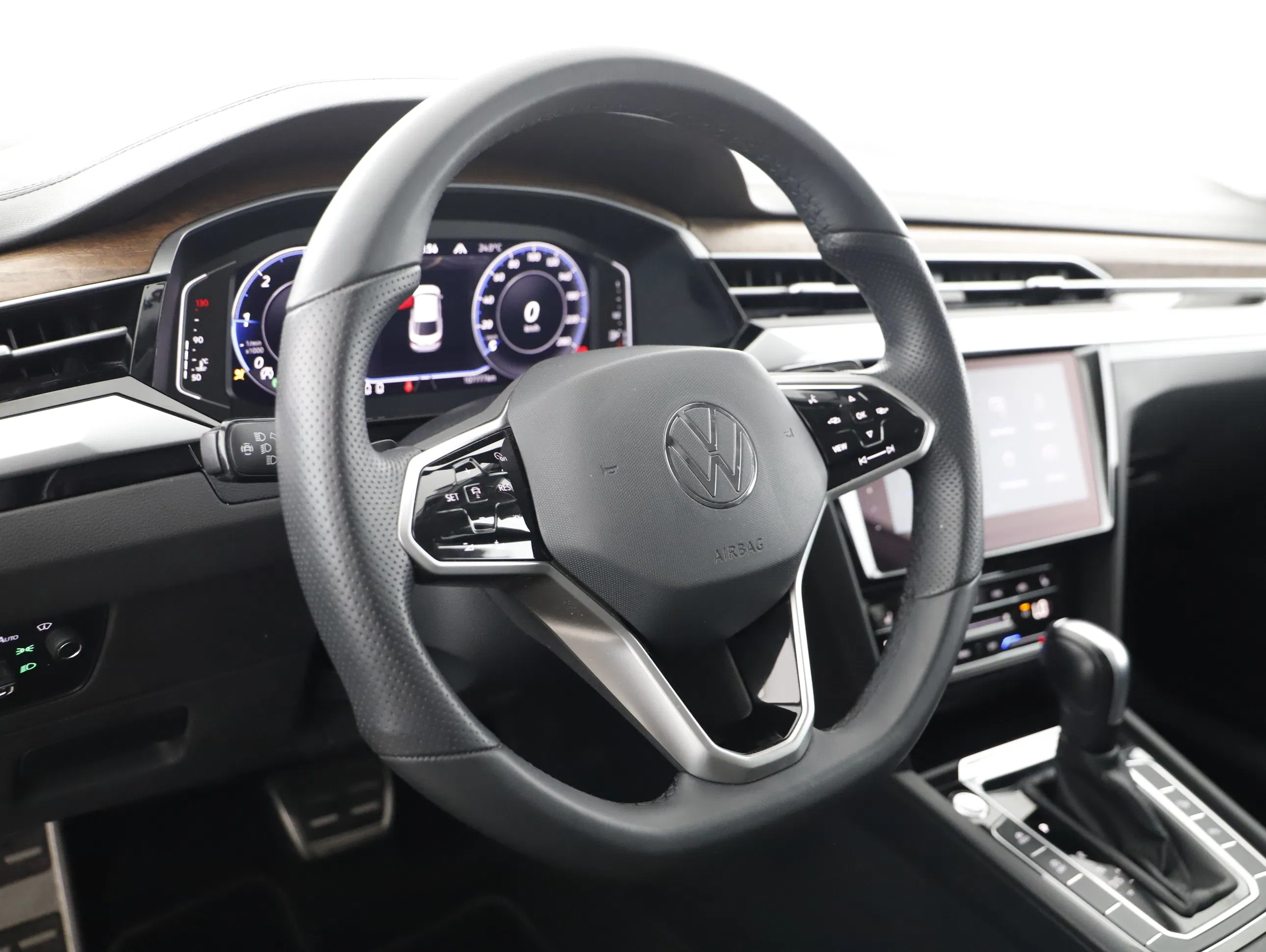 VW Arteon 2.0 TDI Elegance | Bild 4 von 24