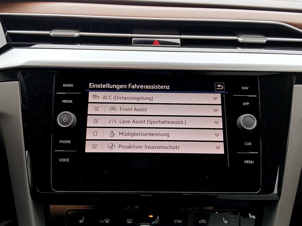 VW Arteon 2.0 TDI Elegance | Bild 18 von 21