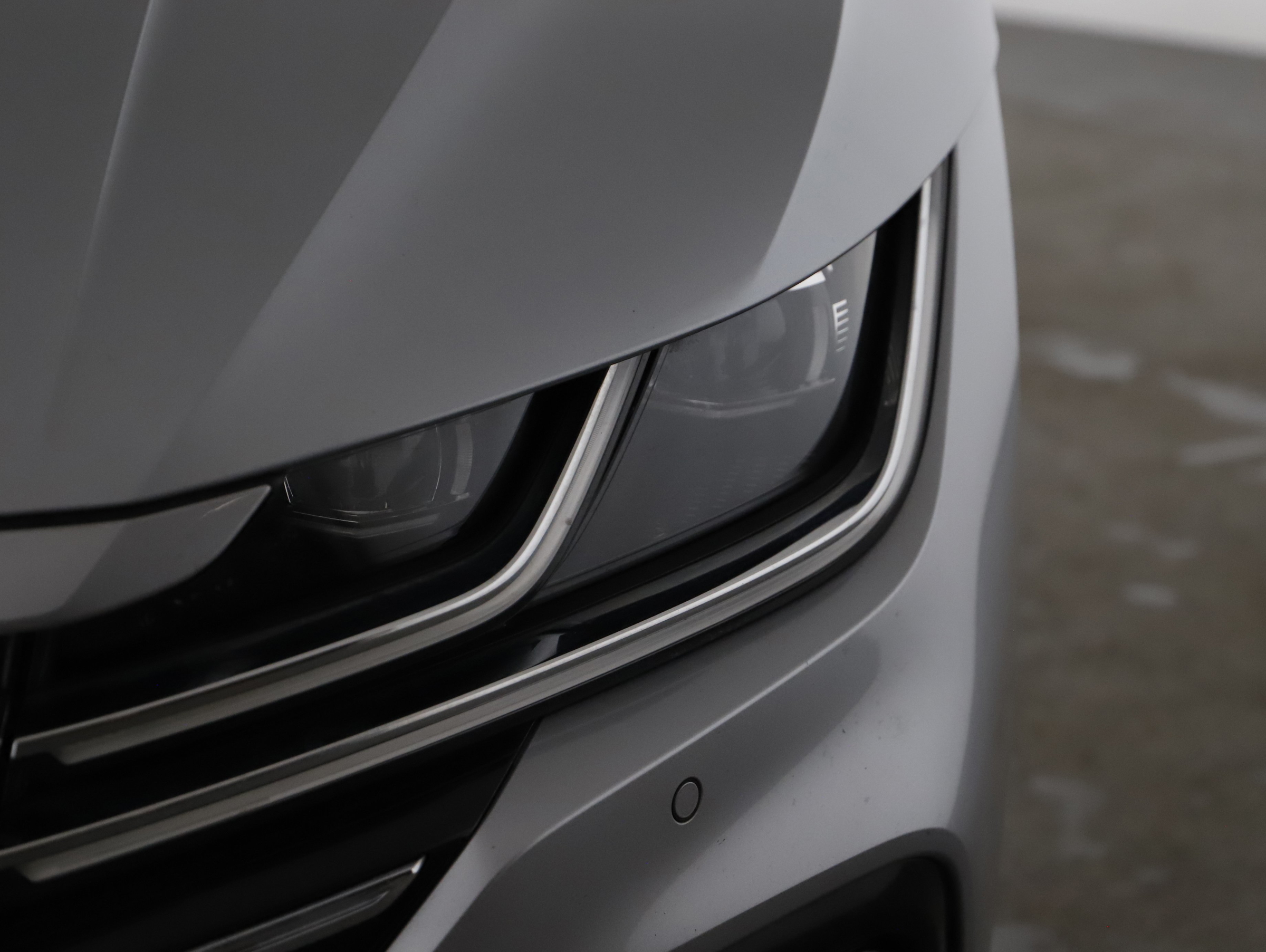 VW Arteon Shooting Brake 2.0 TDI 4Motion R-Line | Bild 25 von 31