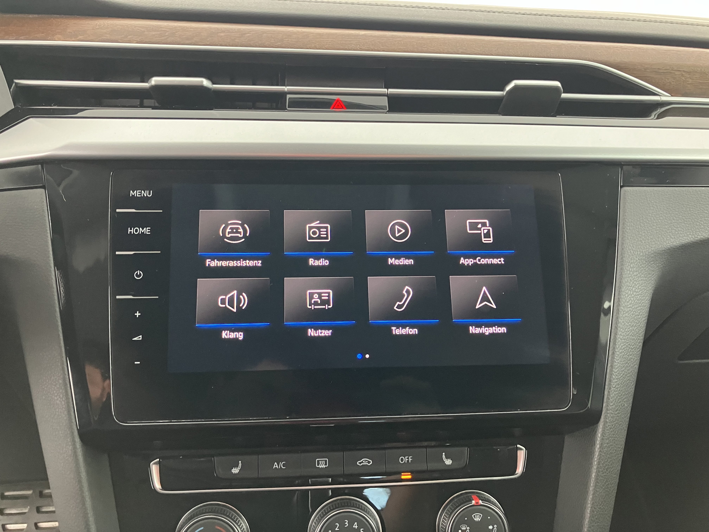 VW Arteon Shooting Brake 2.0 TDI  Elegance | Bild 14 von 26