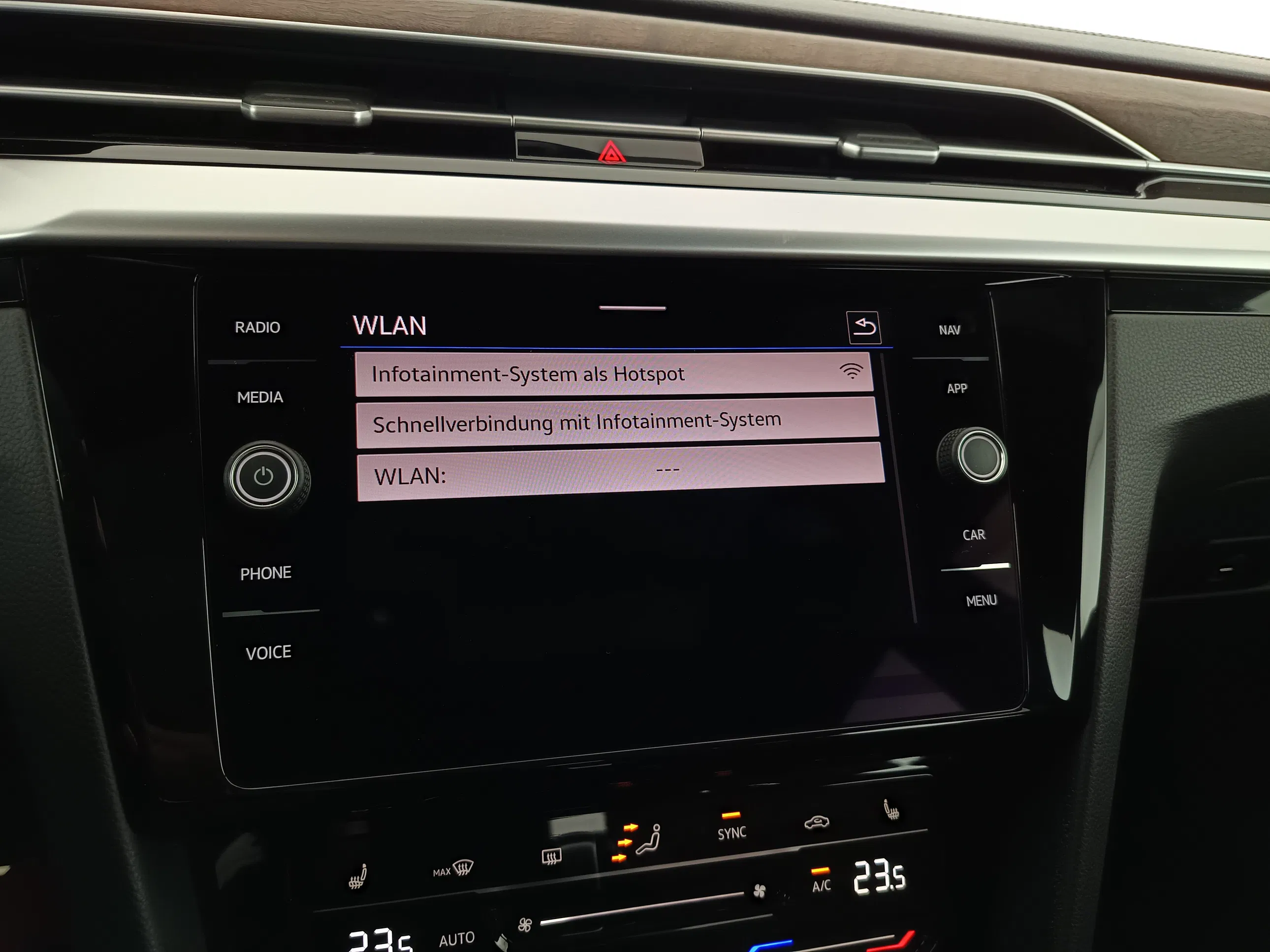 VW Arteon Shooting Brake 2.0 TDI Elegance | Bild 26 von 30