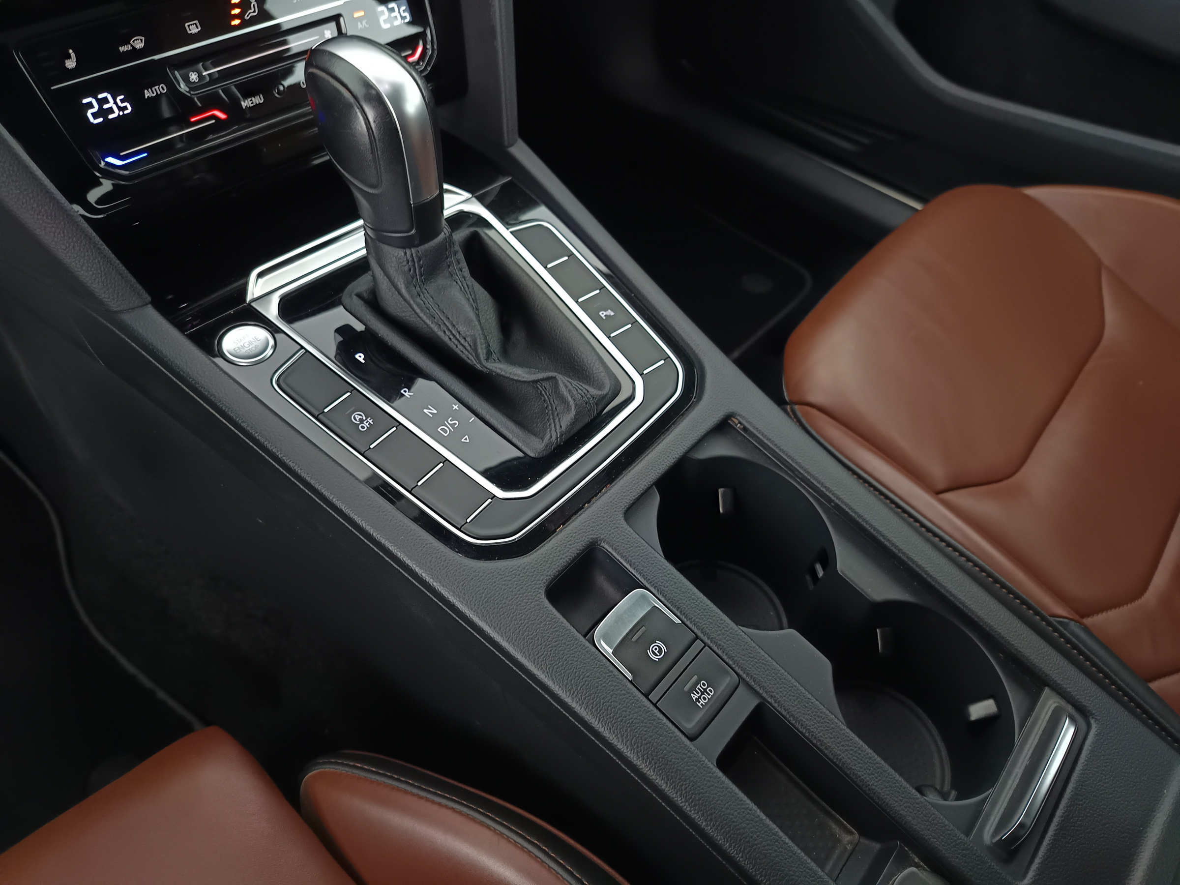 VW Arteon Shooting Brake 2.0 TDI Elegance | Bild 28 von 30