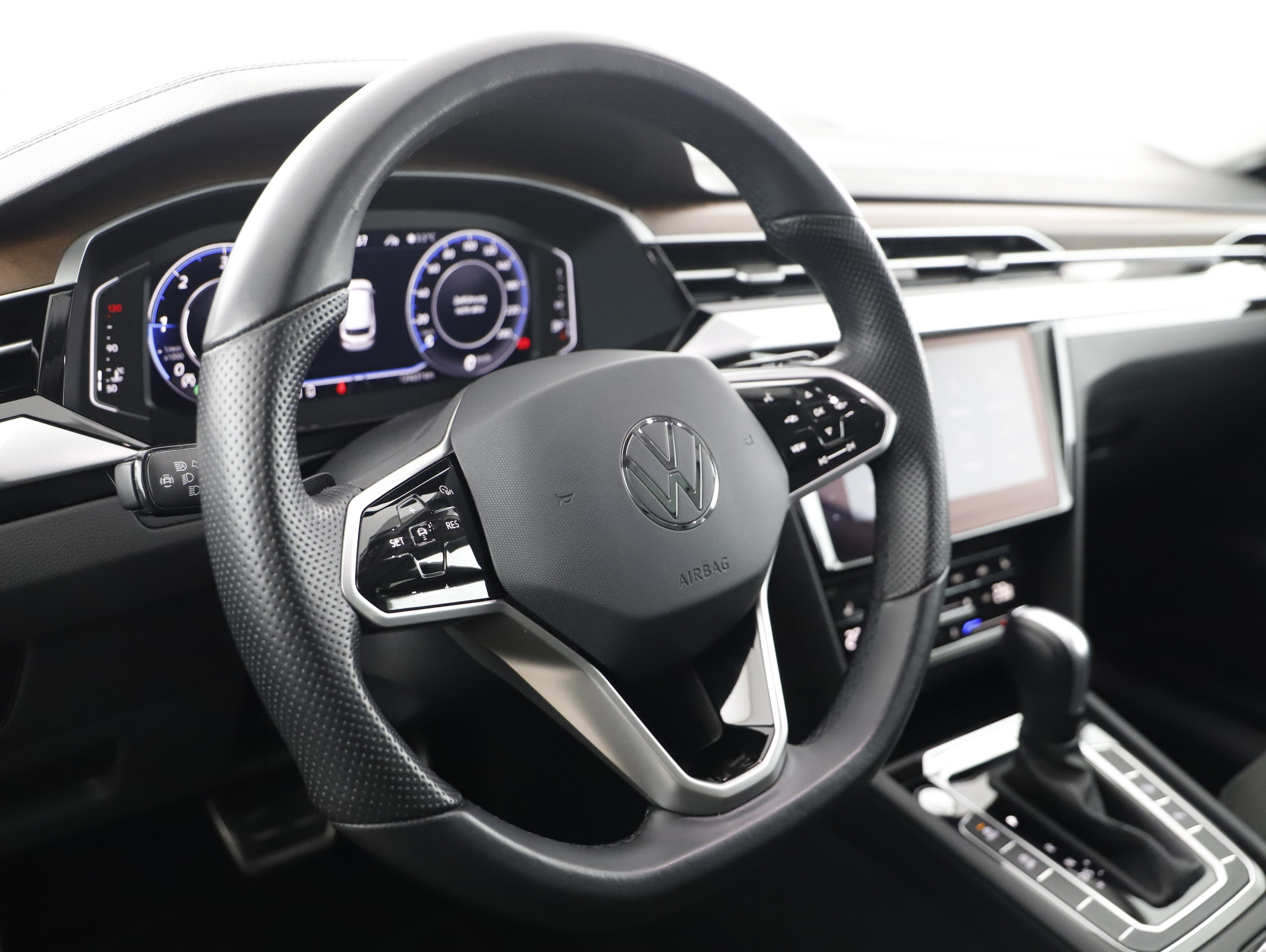 VW Arteon SB 2.0TDI Eleg DSG | Bild 8 von 24