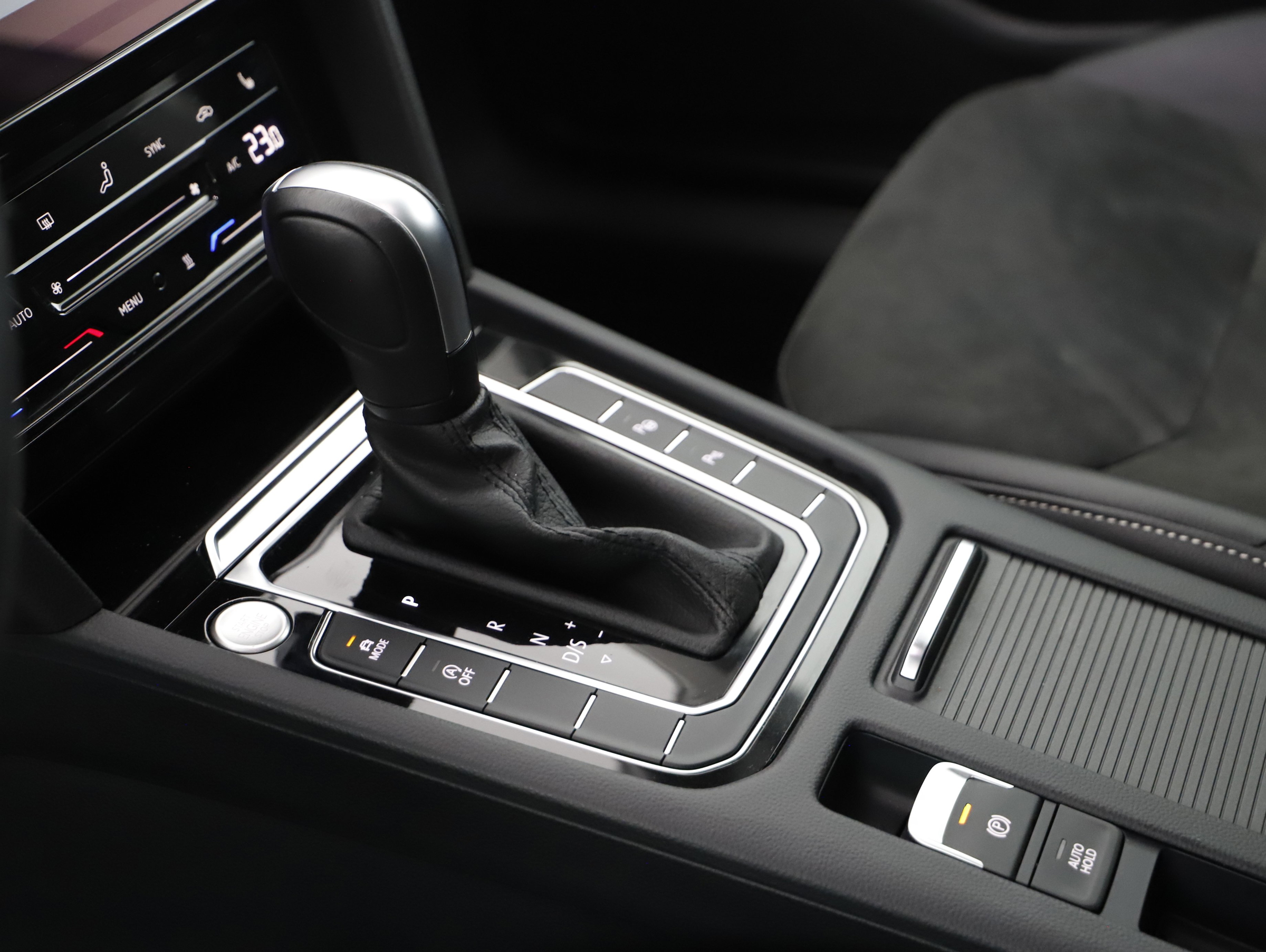 VW Arteon SB 2.0TDI Eleg DSG | Bild 13 von 24