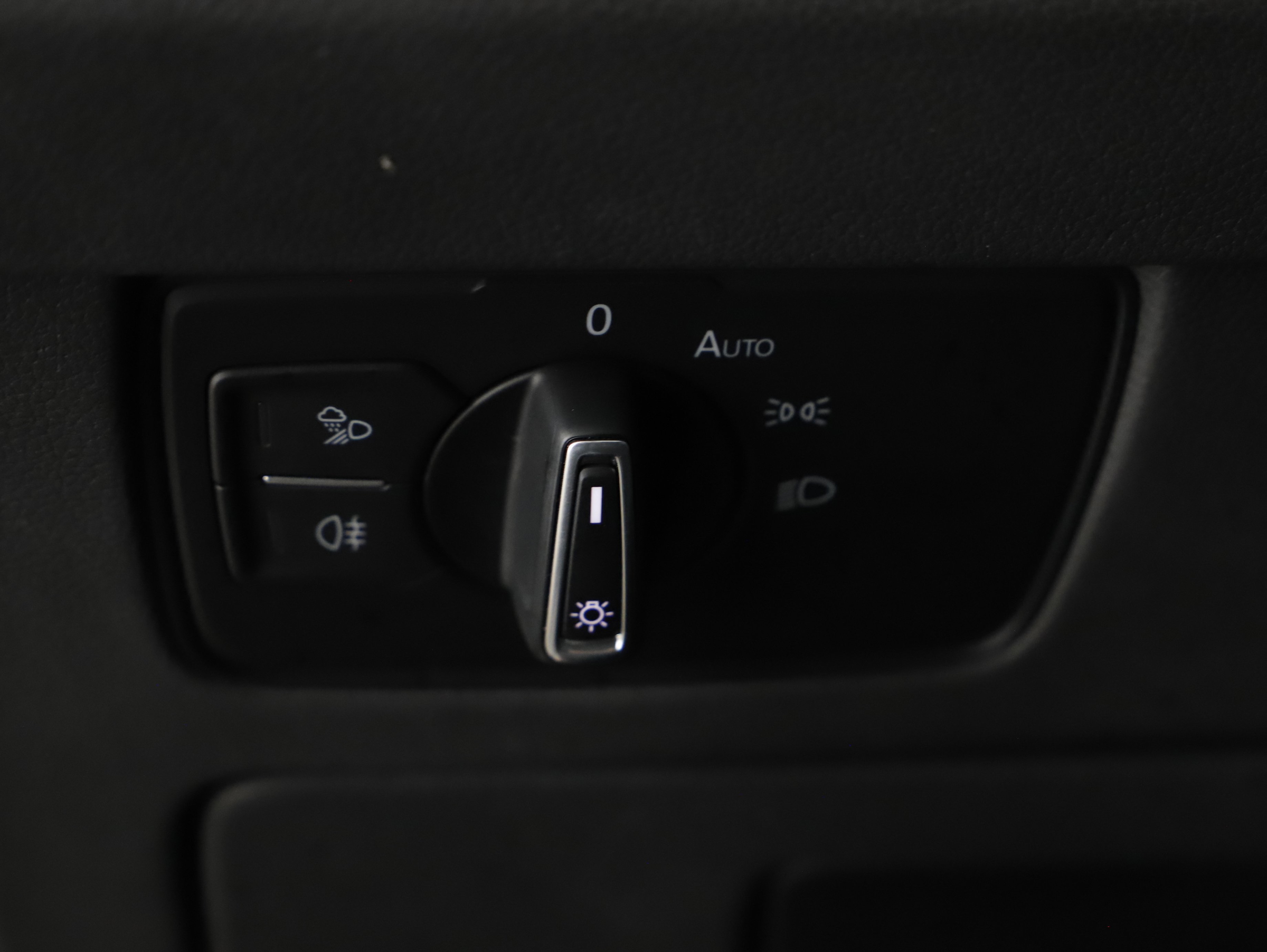 VW Arteon Shooting Brake 2.0 TDI 4Motion Elegance | Bild 5 von 22