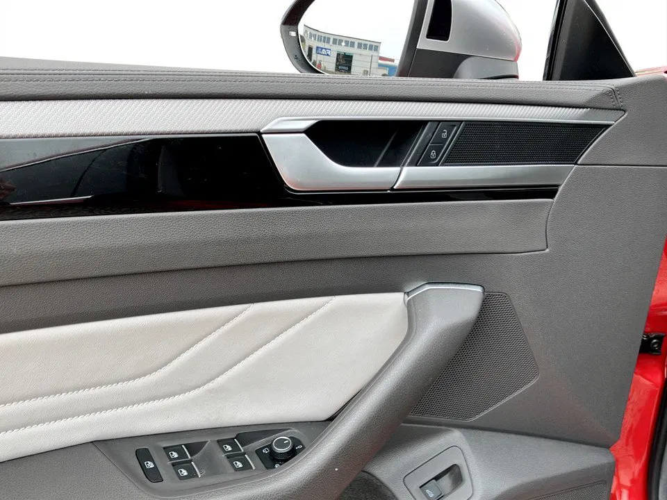 VW Arteon 2.0TDI Eleg. DSG | Bild 16 von 24