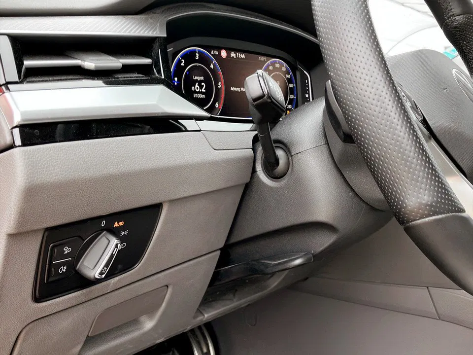 VW Arteon 2.0TDI Eleg. DSG | Bild 18 von 24