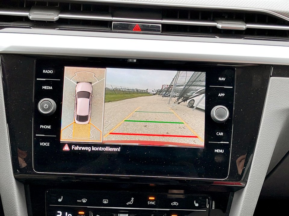 VW Arteon 2.0TDI Eleg. DSG | Bild 22 von 24