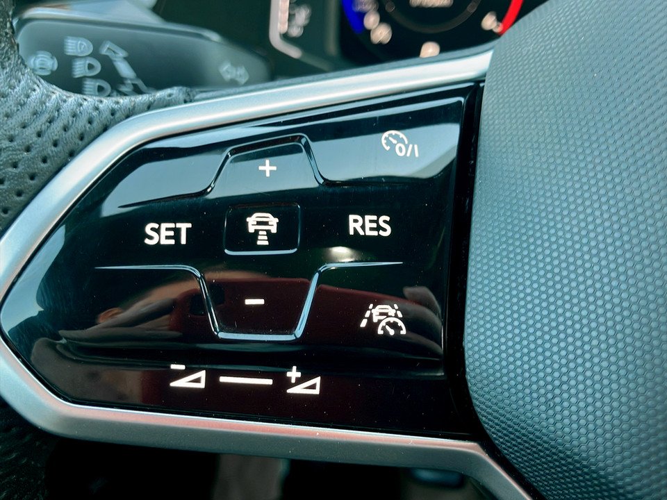 VW Arteon SB 2.0 TDI 4Motion R-Line | Bild 15 von 28