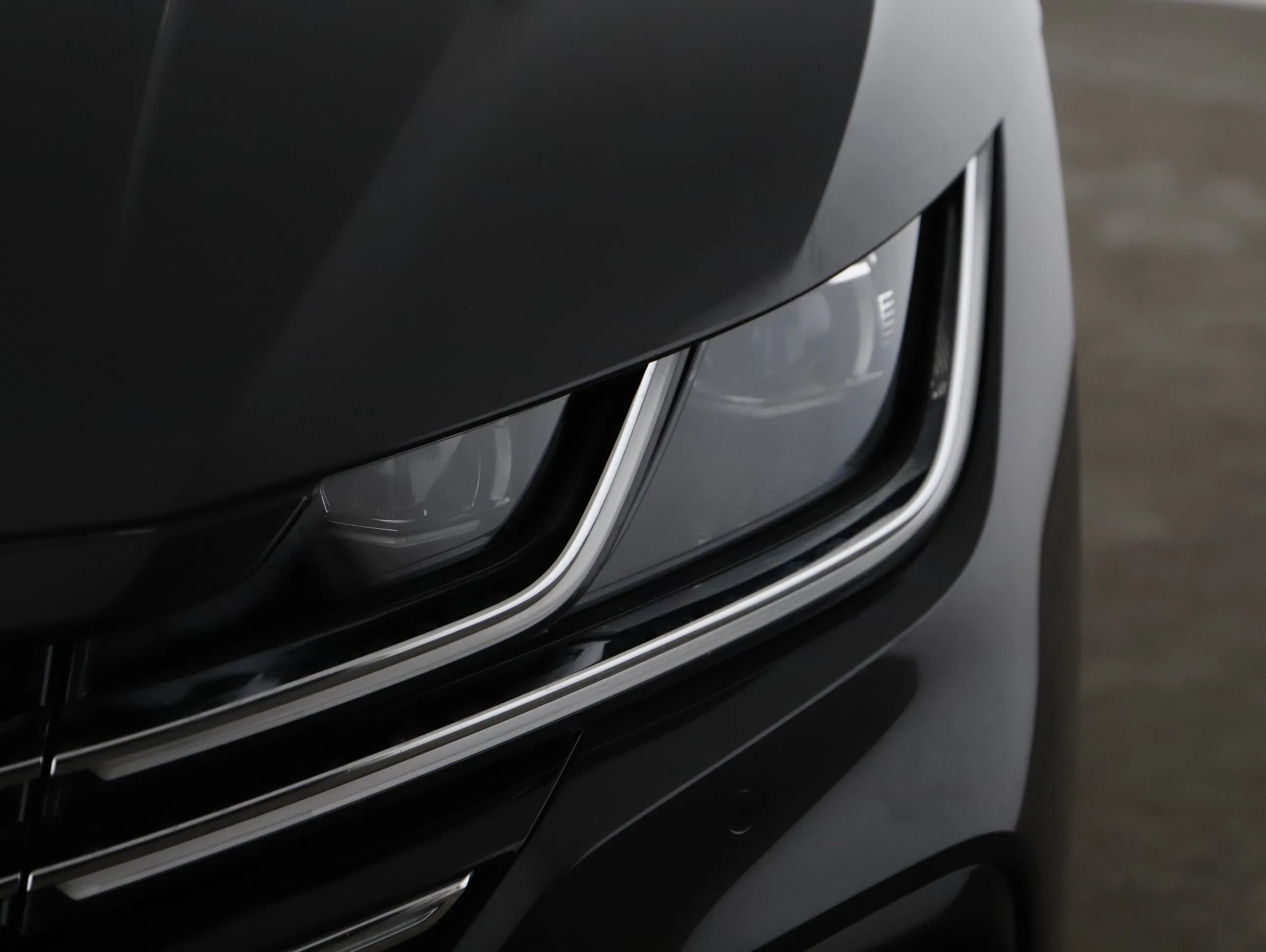 VW Arteon Shooting Brake 1.4 TSI R-Line | Bild 22 von 24