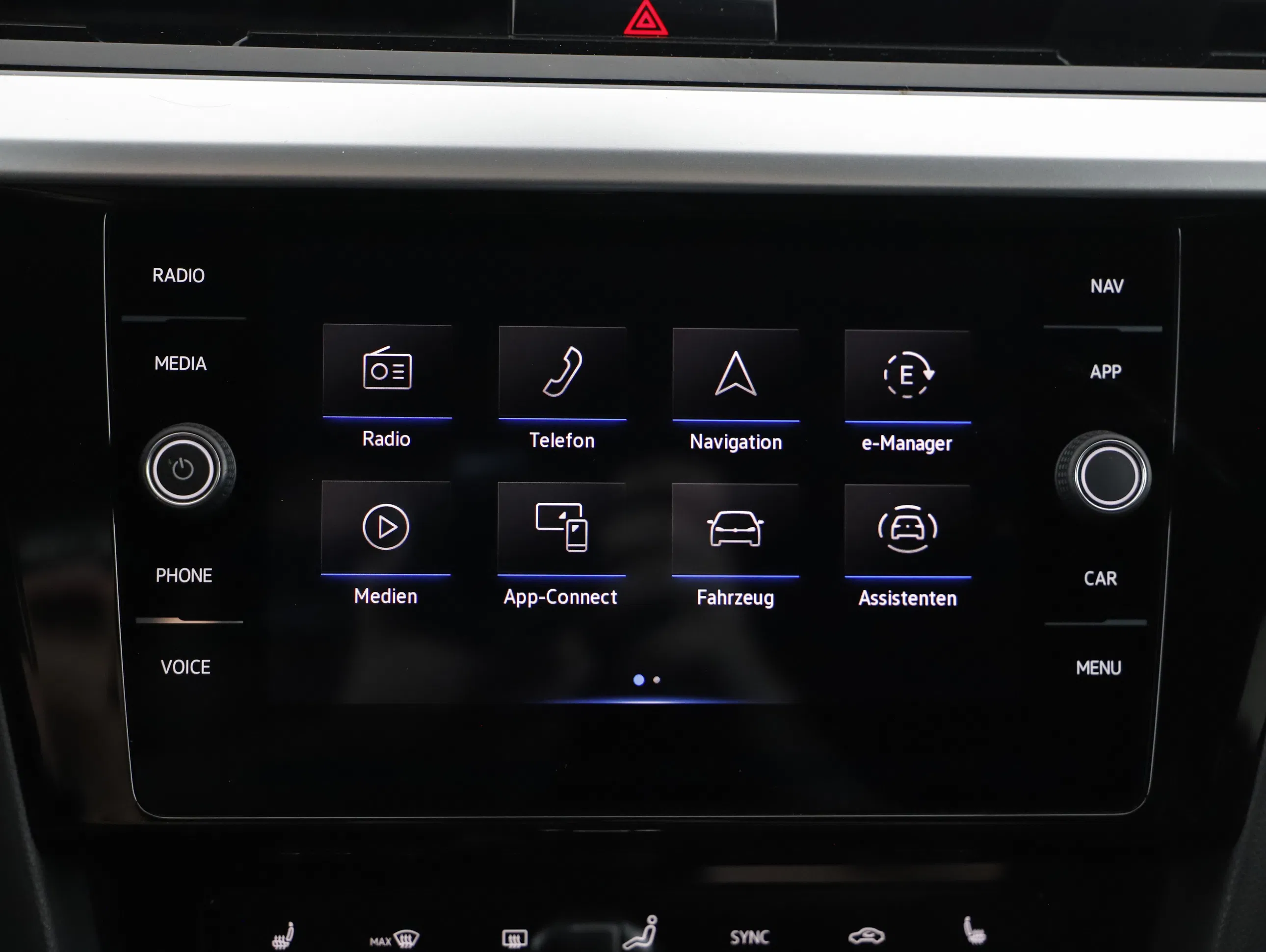 VW Arteon Shooting Brake 1.4 TSI R-Line | Bild 7 von 24