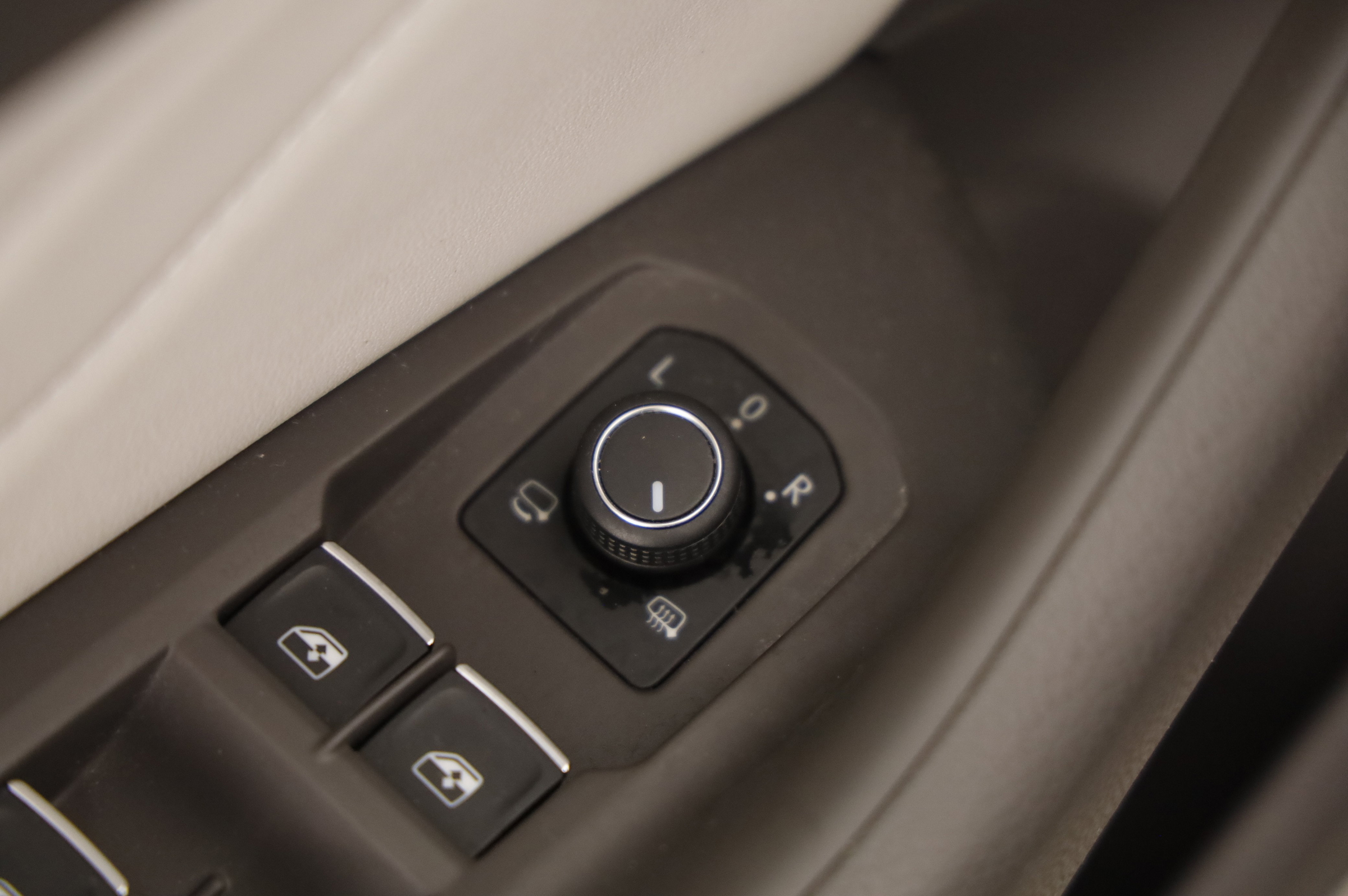 VW Arteon Shooting Brake 2.0 TDI 4Motion Elegance | Bild 19 von 26