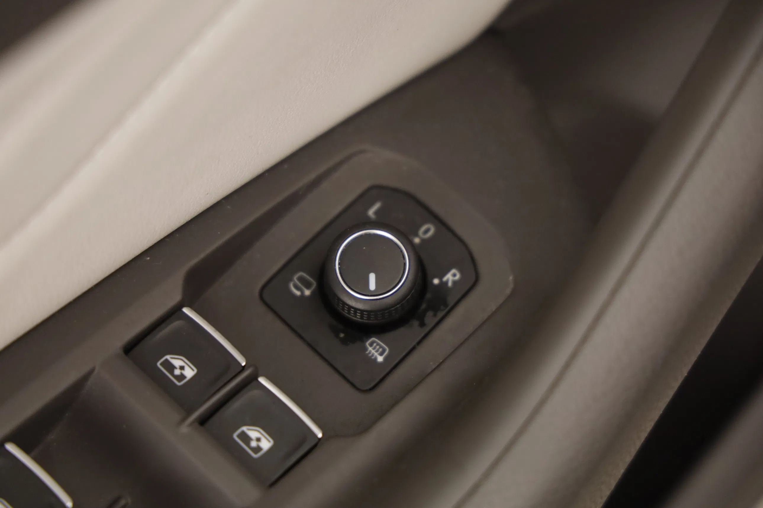 VW Arteon Shooting Brake 2.0 TDI 4Motion Elegance | Bild 19 von 26