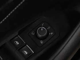 VW Arteon Shooting Brake 2.0 TDI 4Motion R-Line | Thumbnail 11 von 29