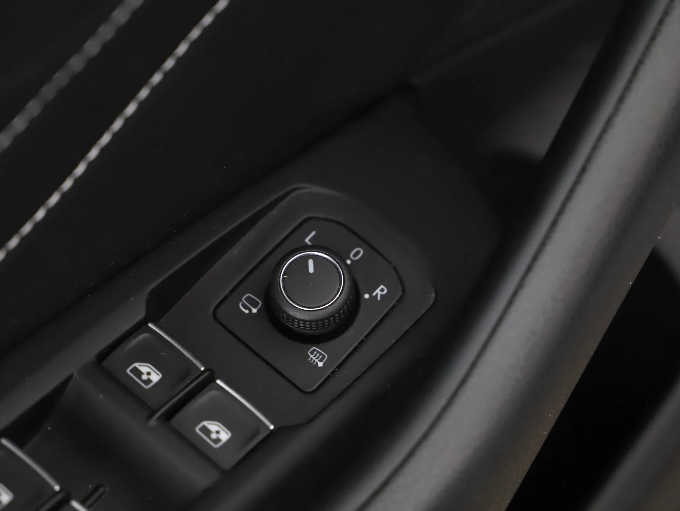 VW Arteon Shooting Brake 2.0 TDI Elegance | Bild 15 von 23