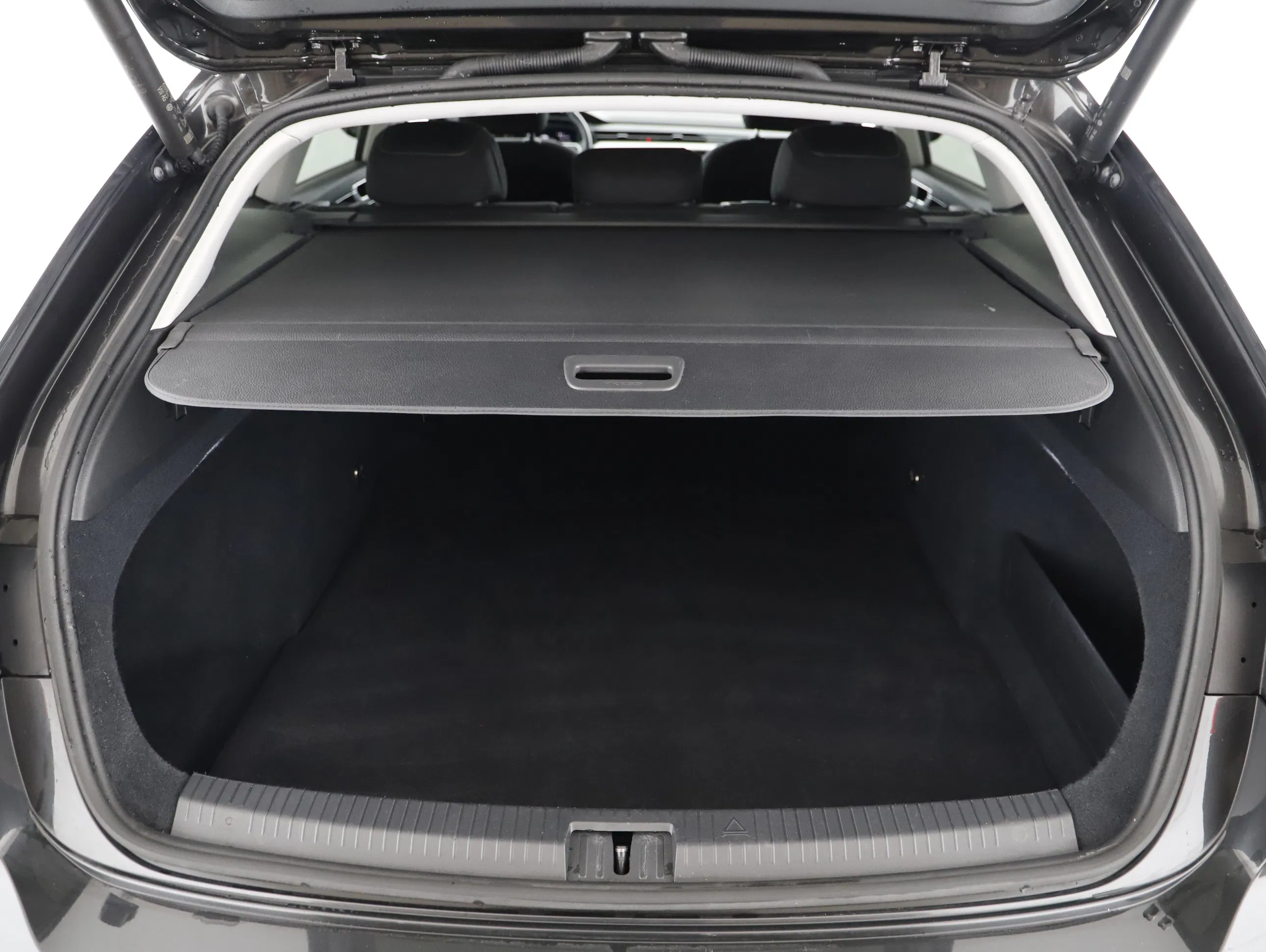 VW Arteon 2.0 TDI | Bild 16 von 21